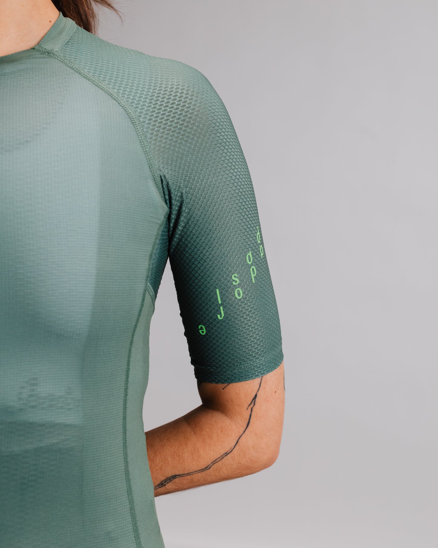 Isadore Women's Alternative Jersey
